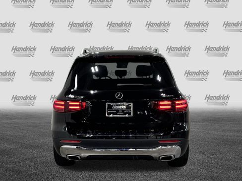 New 2026 Mercedes-Benz GLB 250 4MATIC image 5