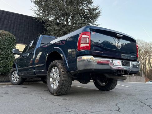Used 2022 RAM 2500 Limited AWD/4WD image 17