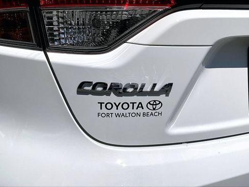 Used 2024 Toyota Corolla LE FWD image 27