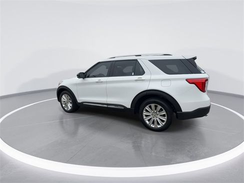 Used 2024 Ford Explorer Limited w/ Limited Technology Package image 6