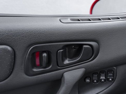 Used 1992 Mitsubishi 3000GT VR-4 image 12