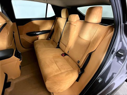 Used 2023 Lexus RZ 450e Premium image 18