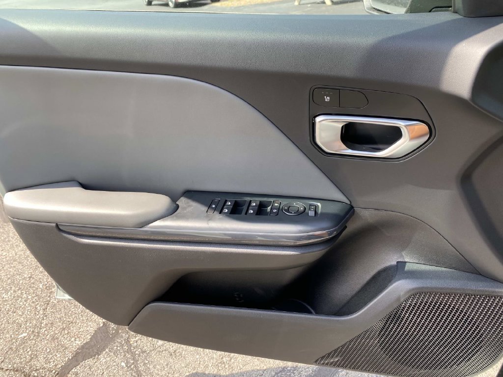 New 2026 Kia K4 EX FWD image 13