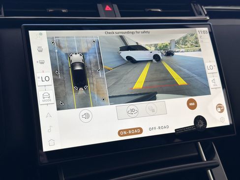 New 2026 Land Rover Range Rover Velar S AWD/4WD image 20