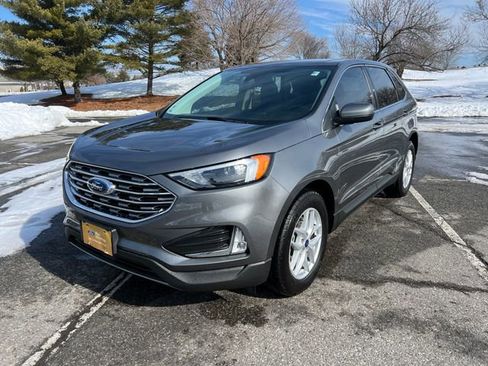 Certified 2022 Ford Edge SEL w/ Convenience Package image 5