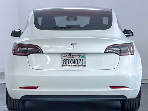 Used 2018 Tesla Model 3 RWD image 7