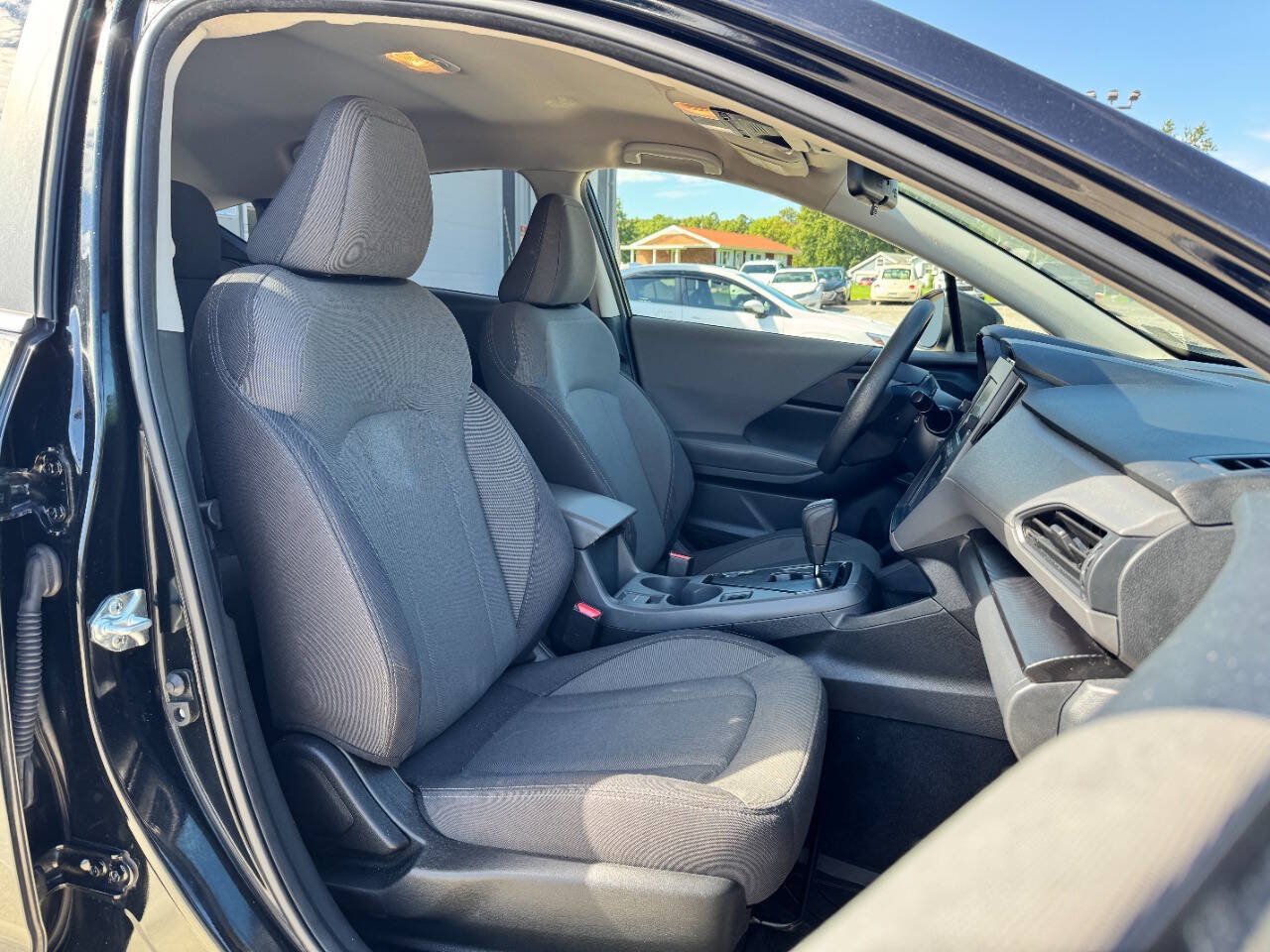 Used 2024 Subaru Crosstrek 2.0i AWD/4WD image 14