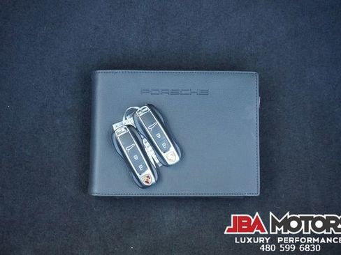 Used 2025 Porsche Panamera 4 image 88