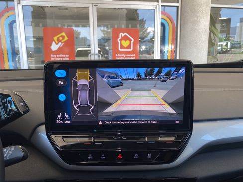 Used 2023 Volkswagen ID.4 Pro S RWD image 4
