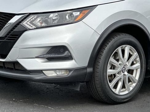 Used 2021 Nissan Rogue Sport SV FWD image 8