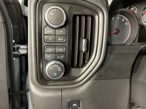 Used 2026 GMC Sierra 1500 Pro w/ Pro Value Package AWD/4WD image 28