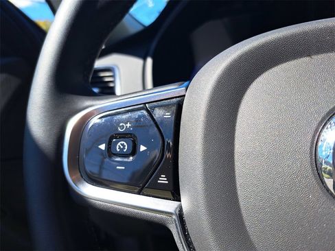 Used 2023 Volvo XC90 T8 Ultimate image 18