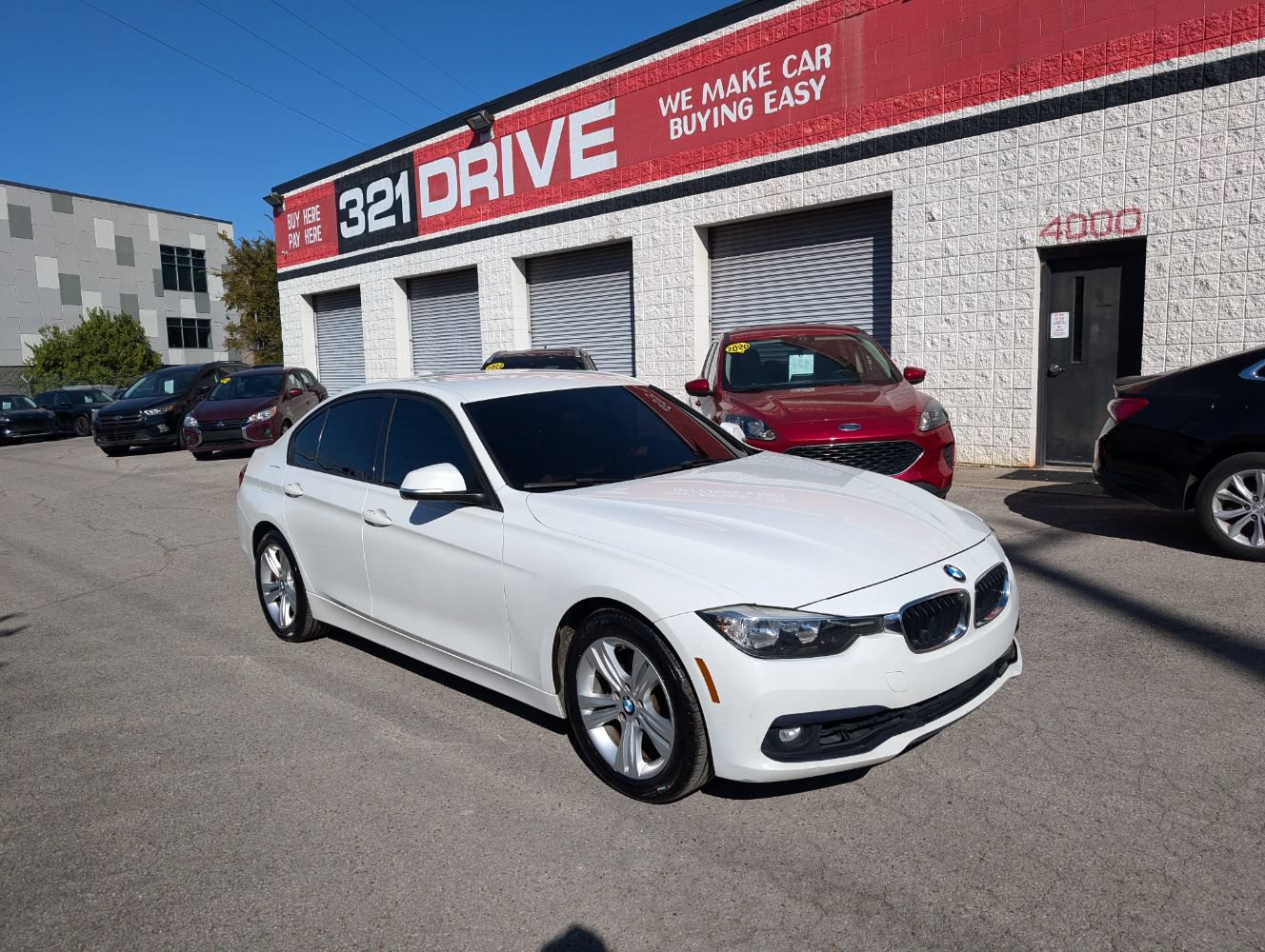 Used 2016 BMW 328i Sedan RWD image 1