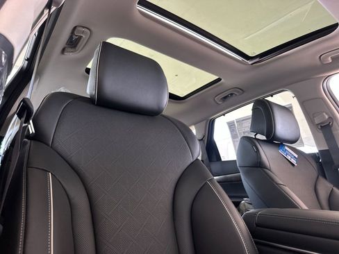 New 2026 Genesis GV80 3.5T Advanced image 18