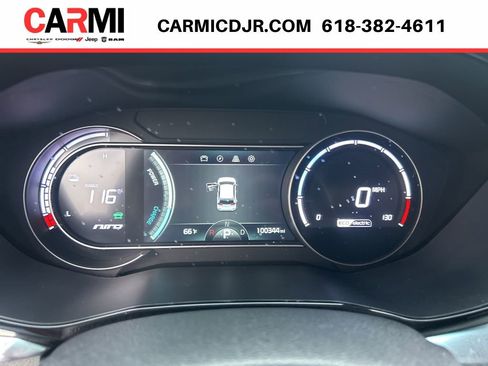 Used 2022 Kia Niro EX Premium w/ Cold Weather Package FWD image 22