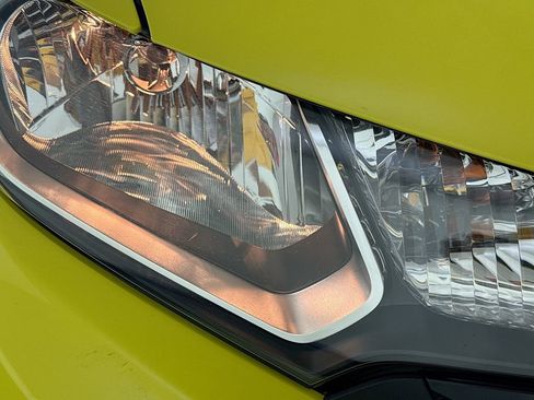 Used 2016 Honda Fit LX image 35