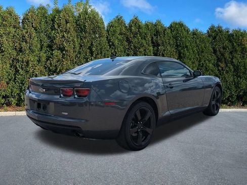 Used 2010 Chevrolet Camaro LT w/ RS Package RWD image 4