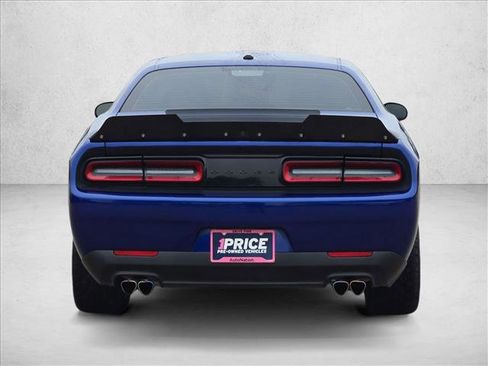 Used 2022 Dodge Challenger SXT w/ Blacktop Package RWD image 7