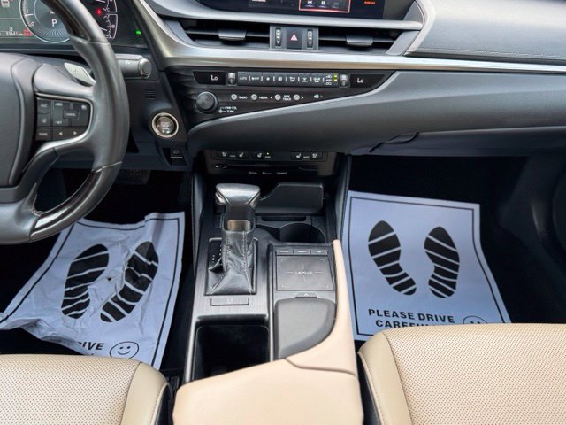 Used 2020 Lexus ES 350 w/ Premium Package FWD image 27