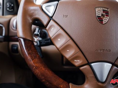 Used 2009 Porsche Cayenne image 70