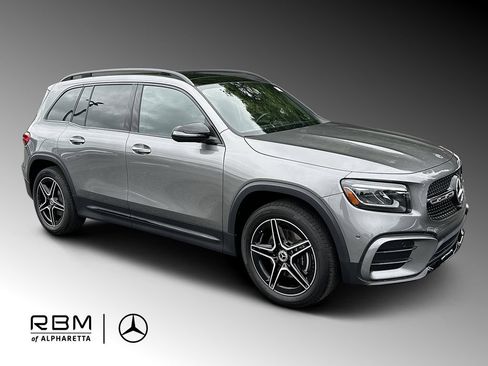 Certified 2025 Mercedes-Benz GLB 250 image 1