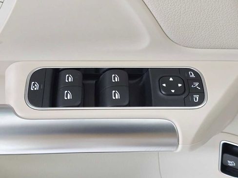Used 2026 Mercedes-Benz GLA 250 4MATIC image 25