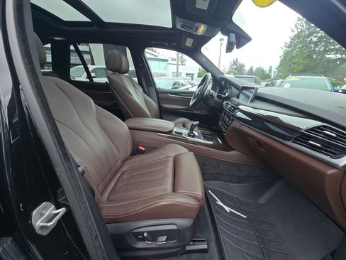Used 2014 BMW X5 xDrive50i AWD/4WD image 11