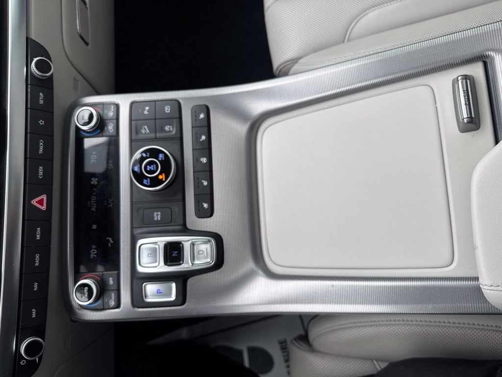 Certified 2024 Hyundai Palisade Calligraphy AWD/4WD image 18