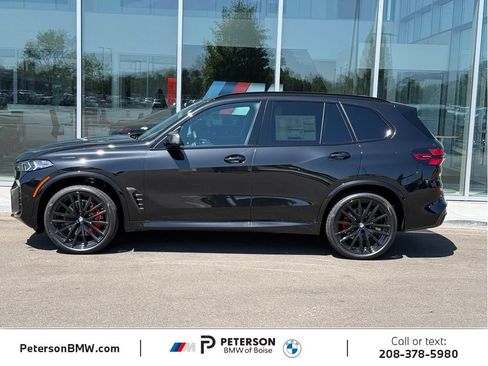 New 2026 BMW X5 xDrive40i w/ M Sport Package AWD/4WD image 2