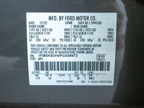 Used 2023 Ford Explorer XLT w/ Equipment Group 202A AWD/4WD image 33