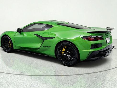 New 2027 Chevrolet Corvette Grand Sport w/ Battery Protection Package RWD image 3