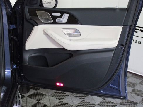 Certified 2026 Mercedes-Benz GLS 450 4MATIC image 34