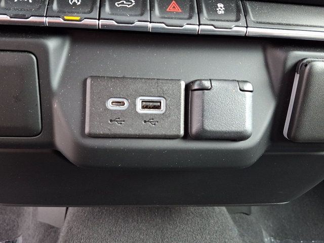 Certified 2023 Chevrolet Silverado 1500 Custom AWD/4WD image 22