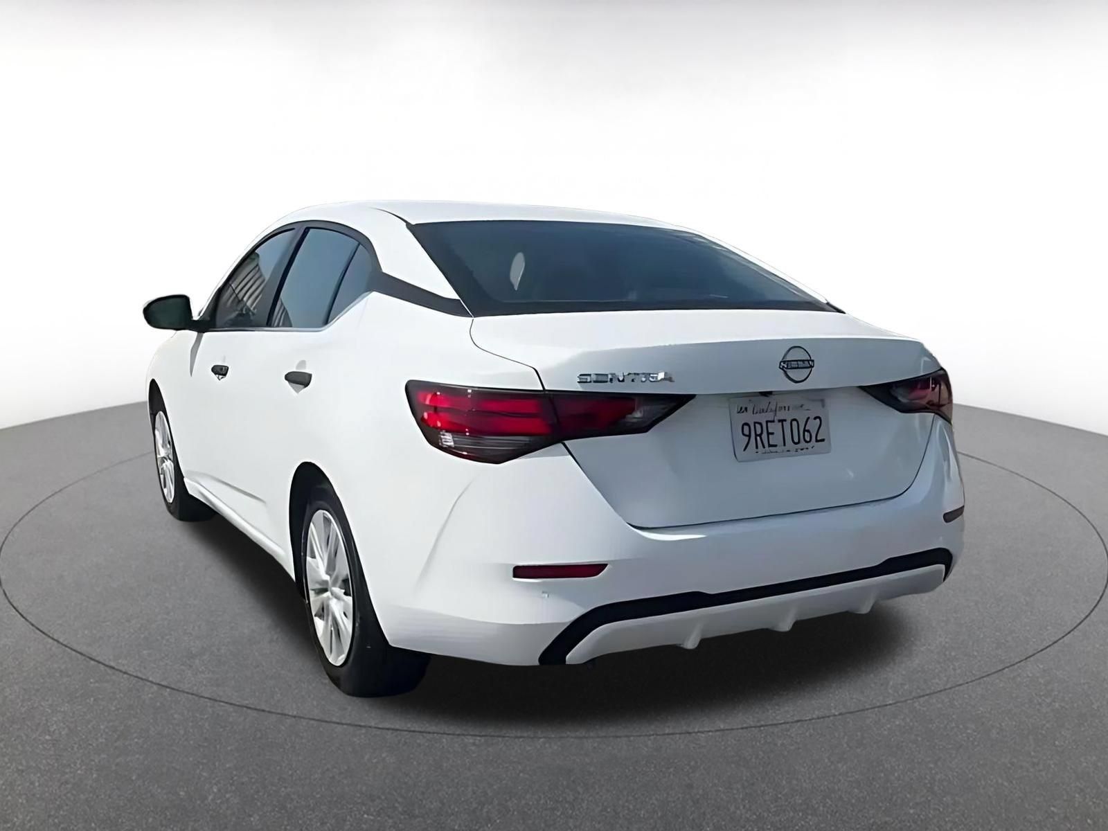 Used 2025 Nissan Sentra S FWD image 10