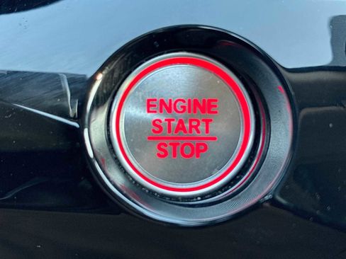 Used 2023 Acura MDX SH-AWD w/ Advance Package image 17