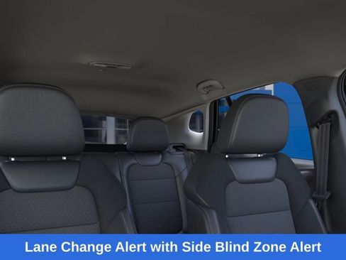 New 2026 Chevrolet Trax LT w/ Driver Confidence Package image 25