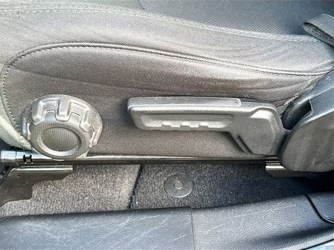 Used 2022 Jeep Gladiator Sport image 18