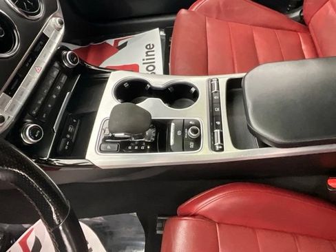 Used 2019 Kia Stinger GT2 AWD/4WD image 22