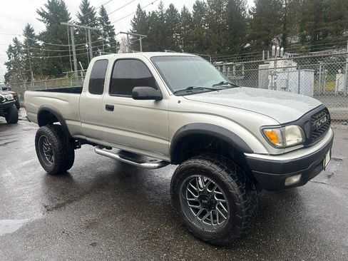 Used 2001 Toyota Tacoma Xtracab V6 4WD image 3