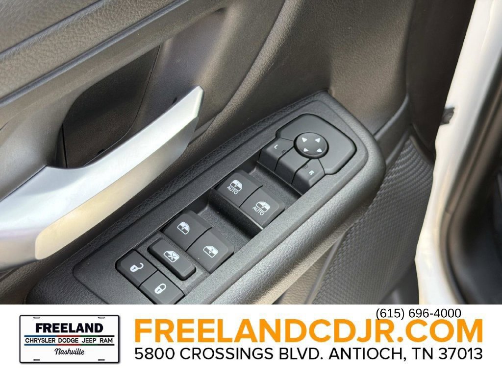 New 2026 RAM 1500 Express AWD/4WD image 18