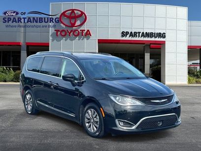 Used 2020 Chrysler Pacifica Touring-L Plus w/ Advanced Safetytec Group