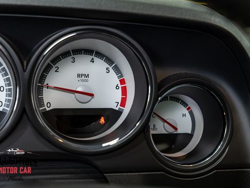 Used 2010 Dodge Challenger R/T RWD image 80