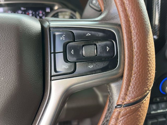 Used 2020 Chevrolet Silverado 2500 LTZ w/ LTZ Premium Package AWD/4WD image 32