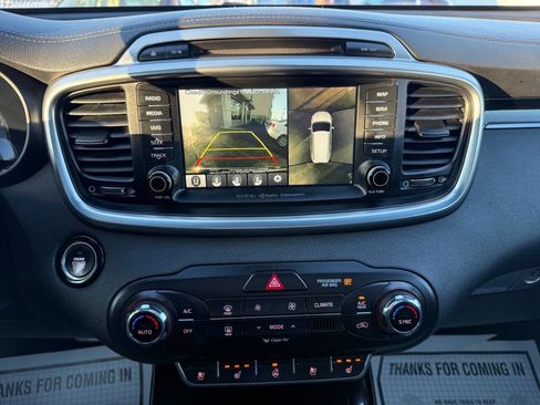 Used 2016 Kia Sorento SX w/ SXL Technology Package image 20