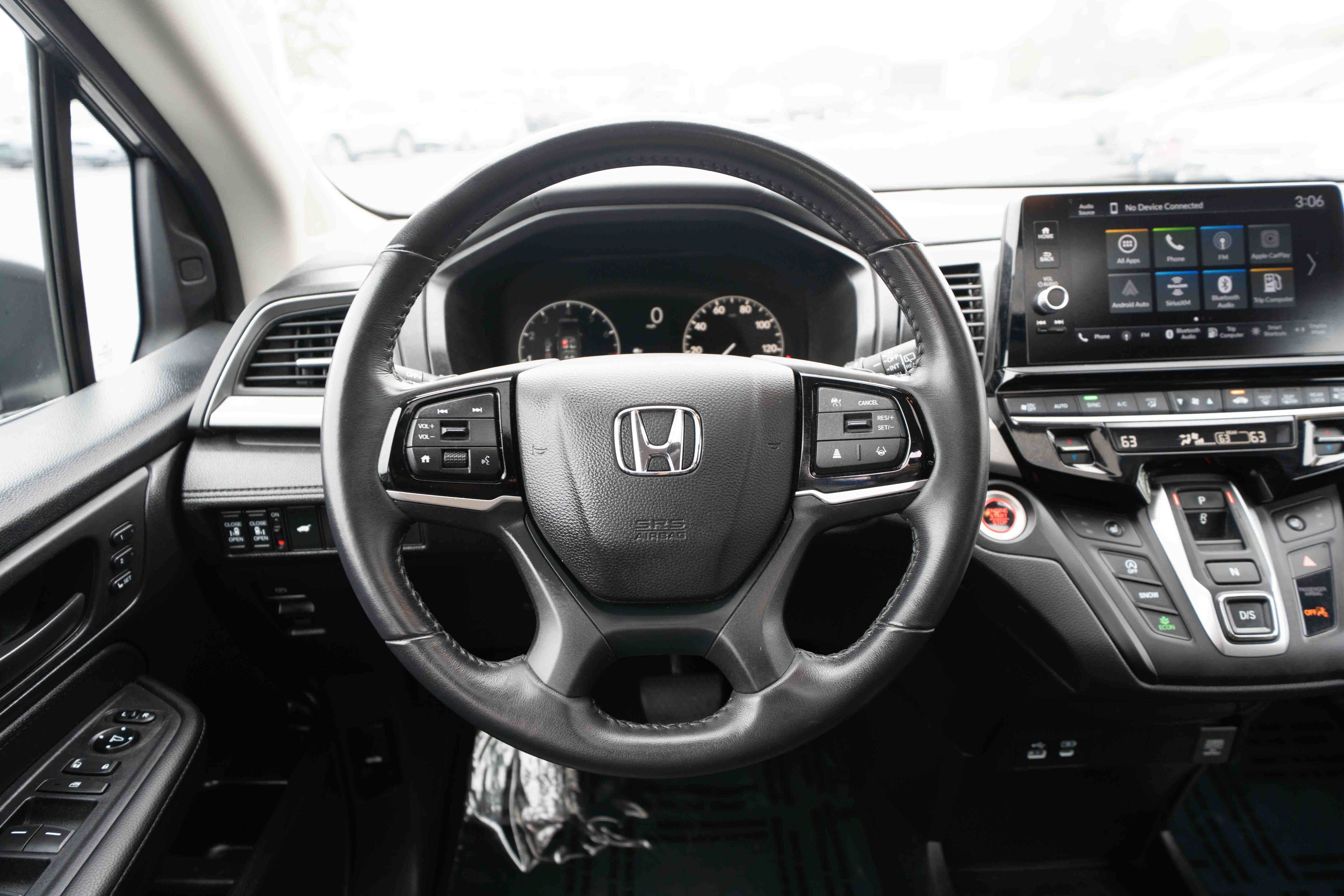Used 2025 Honda Odyssey EX-L image 21