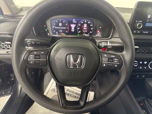 Used 2023 Honda Accord EX image 27
