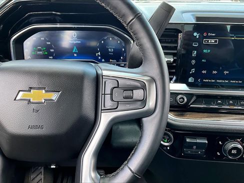 Certified 2025 Chevrolet Silverado 1500 LT RWD image 25