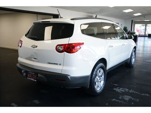 Used 2012 Chevrolet Traverse LT AWD/4WD image 7