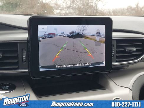 Certified 2023 Ford Explorer XLT w/ Equipment Group 202A image 25