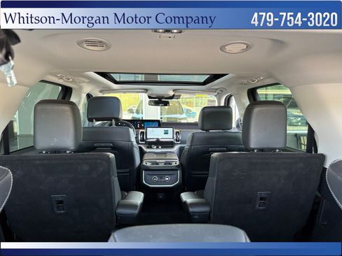 Used 2025 Ford Expedition Platinum w/ Driver's Package AWD/4WD image 40